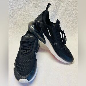 Nike Air Max 270 Black Running Men’s Shoes Size 10